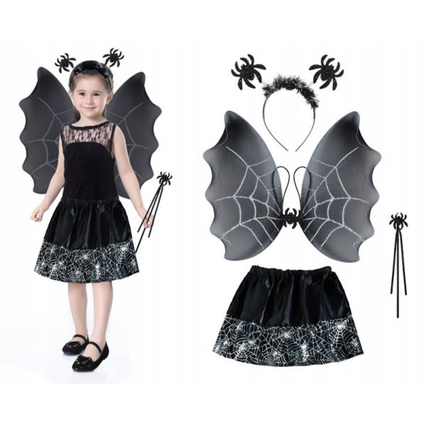 Dětský kostým - čarodějnice | černý obsahuje sukni s gumičkou, křídla na gumičkách, čelenku a hůlku. Černá barva.