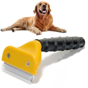 Hřeben - kartáč pro psa a kočku | žluto-černá je zařízení, díky kterému se rychle zbavíme vypadávání srsti psů, koček nebo koní.
