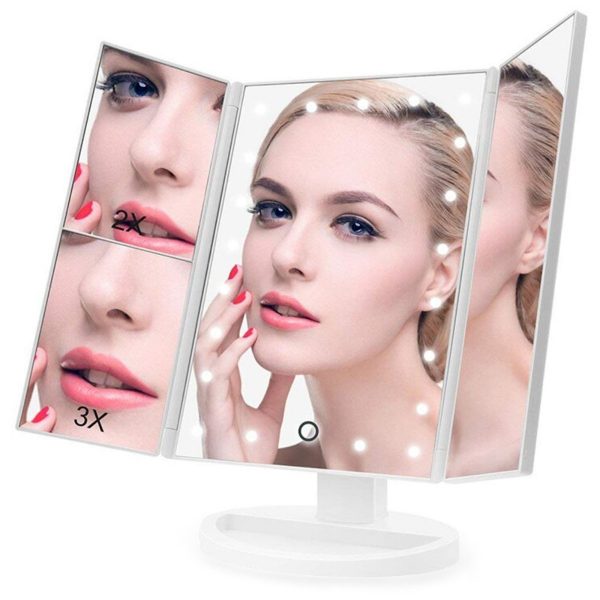 Kosmetické zrcátko se zvětšením a LED osvětlením má vestavěné LED podsvícení, ovládané dotykovým spínačem zabudovaným v těle zrcadla.
