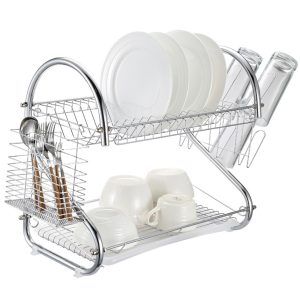 Patrová sušička - odkapávač na nádobí je velmi praktická, má dvě úrovně, na které úspěšně vejdeme velké množství talířů nebo sklenic.