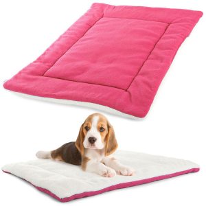 Pelíšek / matrace pro psa a kočku | 54x44cm růžový je vyroben z měkkého a na dotek příjemného materiálu. Lehký a odolný.