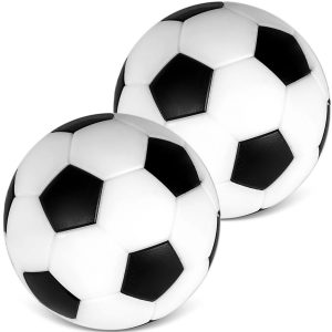 Náhradní míčky pro stolní fotbal 32mm - 2ks - univerzální velikost, která se hodí k mnoha stolním fotbalům. Dobře vyvážené.
