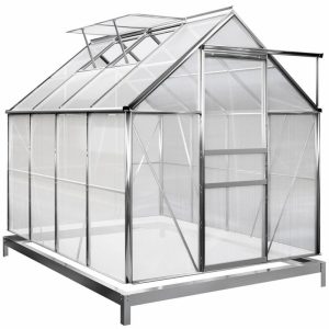 Skleník Strend Pro Greenhouse by neměl chybět ve vaší zahradě. Má velmi dobré tepelně izolační vlastnosti, čímž výrazně zvýší vaše pěstitelské úspěchy.