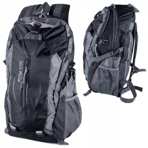 Turistický sportovní batoh, 30l, neopren | Gotel vyroben z nejkvalitnějších odolných materiálů. Má spoustu kapes a přihrádek na zip.
