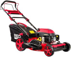 Benzinová sekačka s pohonem RTKSS0096, 3,2 kW | RED TECHNIC si poradí s jakoukoli výzvou, přičemž zajistí perfektně upravený trávník.