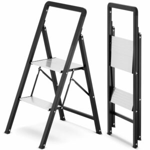 Skládací žebřík s držákem, 2-stupňový | HIGHER je ideální volbou pro ty, kteří si cení pohodlí, bezpečnost a moderní design.